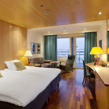 Club Tampereen Kehraeaemoe ホテル タンペレ