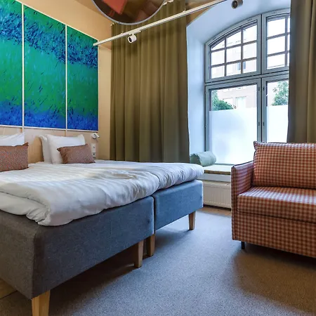 Club Tampereen Kehraeaemoe Hotel Tampere