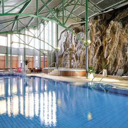 Club Tampereen Kehraeaemoe Hotel Tampere