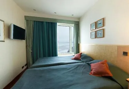 Club Tampereen Kehraeaemoe Hotel 4*