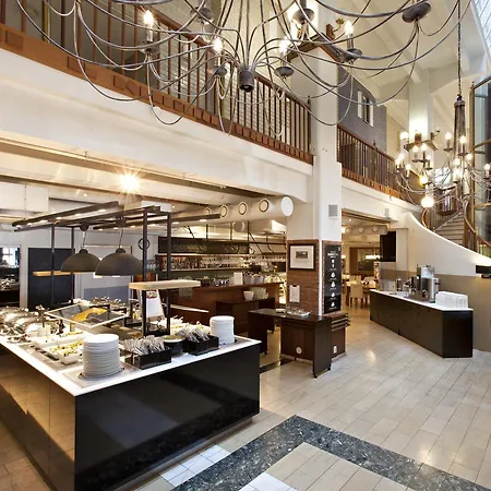 Hotel Club Tampereen Kehraeaemoe Tampere
