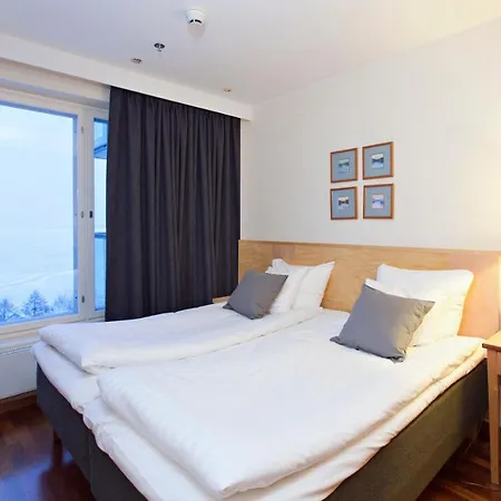 Club Tampereen Kehraeaemoe Otel