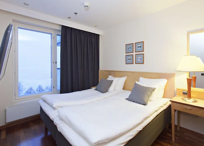 Club Tampereen Kehraeaemoe 4*