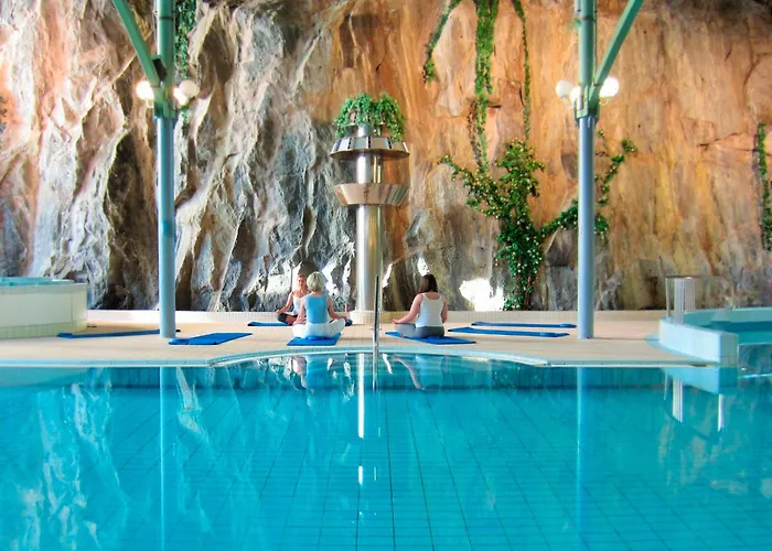 فندق Club Tampereen Kehraeaemoe