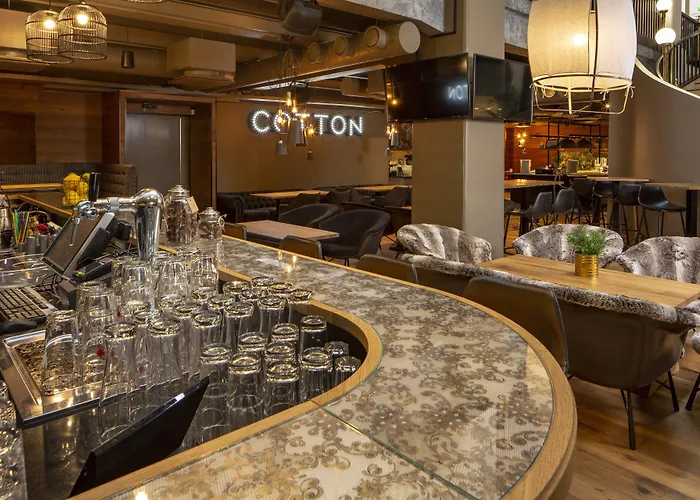 Club Tampereen Kehraeaemoe 4*