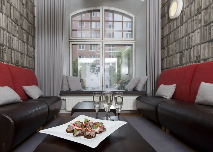 فندق Club Tampereen Kehraeaemoe تامبير