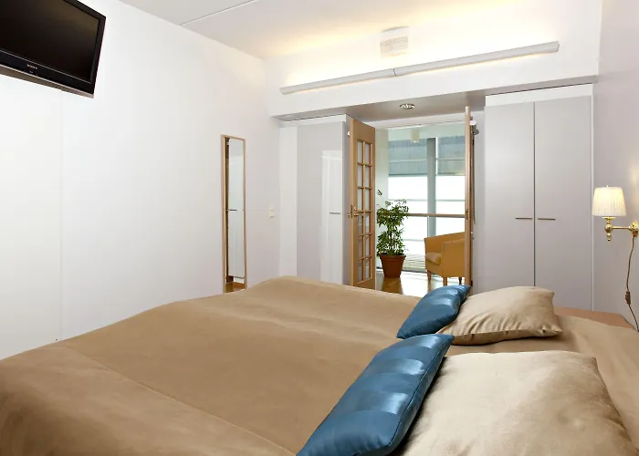 فندق Club Tampereen Kehraeaemoe