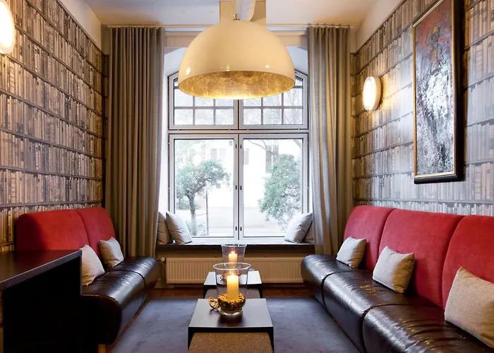 Club Tampereen Kehraeaemoe 4* تامبير